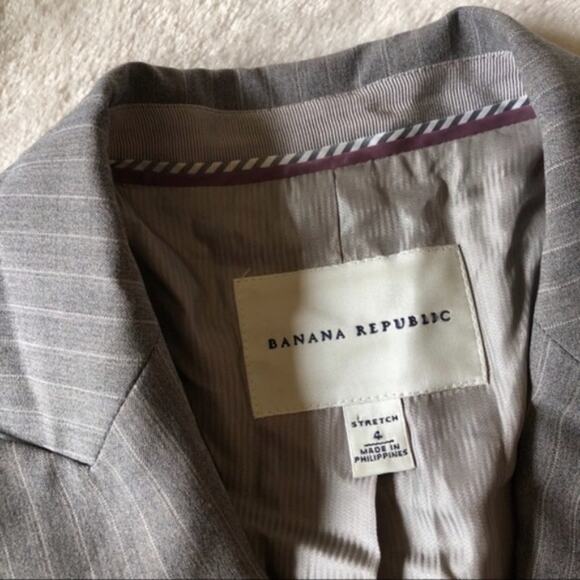 Banana Republic Grey Wool Pinstripe Blazer Jacket - Picture 4 of 5